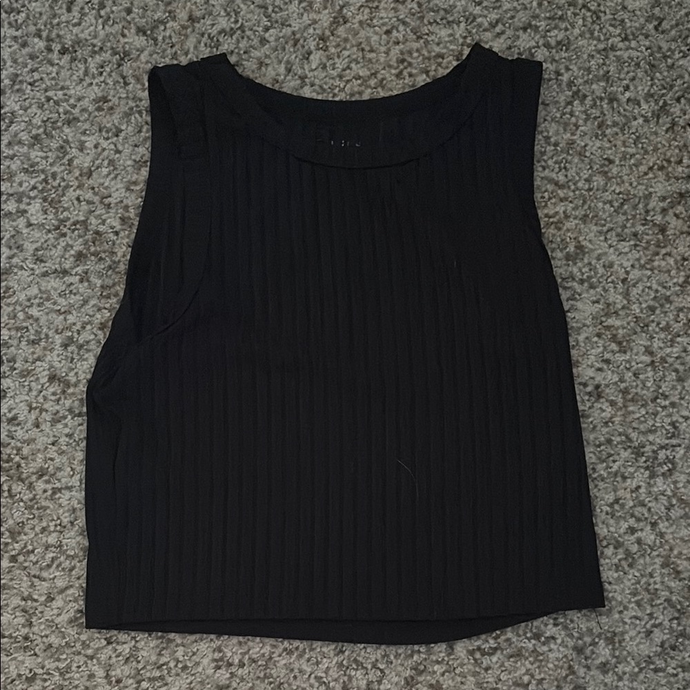 SHEIN Black Ribbed Crop Tank Top